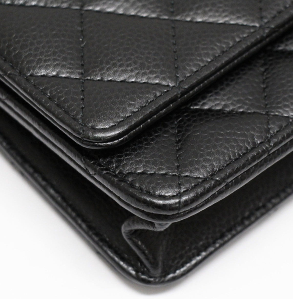 CHANEL Matelasse Turnlock Chain Wallet
