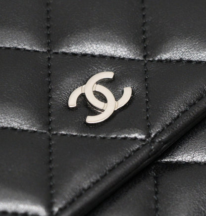 CHANEL Matelasse Lambskin Chain S Hardware Wallet