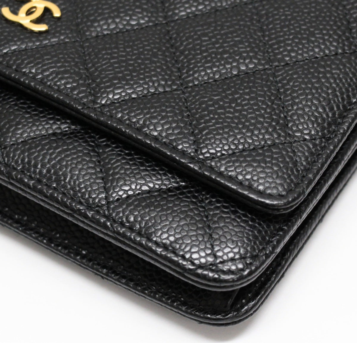 CHANEL Matelasse Black Caviar Chain Wallet