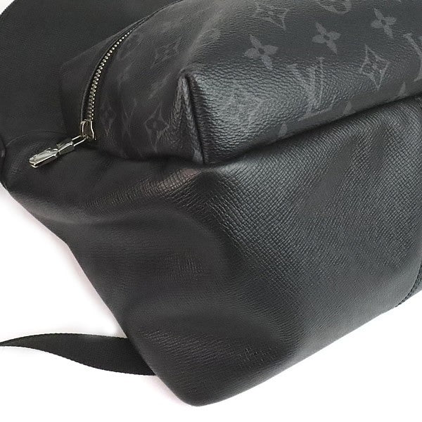 LOUIS VUITTON Discovery Taigarama Backpack Black