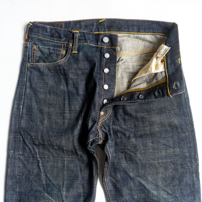 EVISU Lot 2000 Seagull Paint Dark Indigo Jeans Size 33×35
