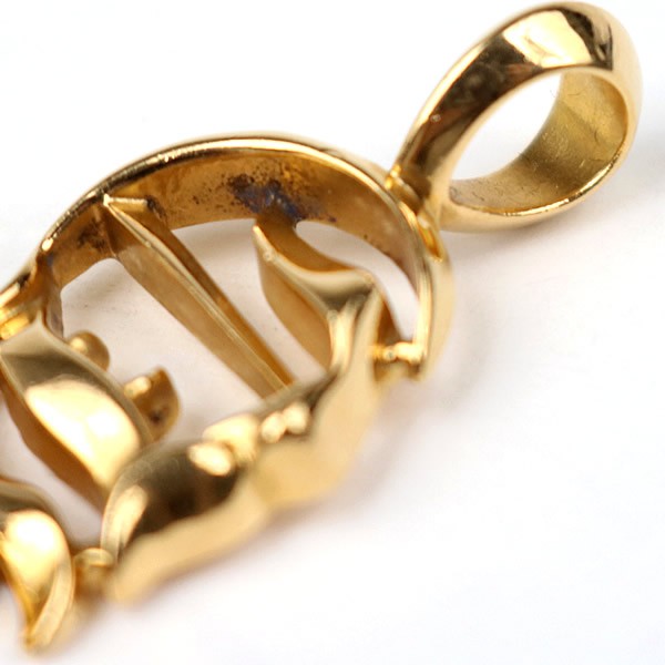 CHROME HEARTS 22K Vertical Logo Pendant Charm Gold