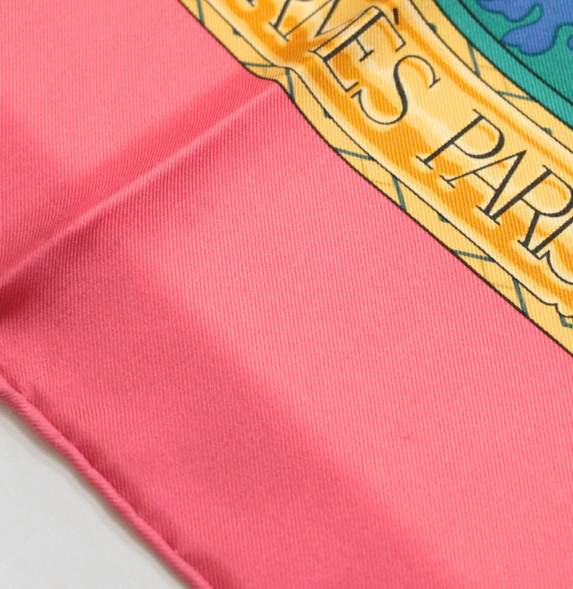 HERMES Carre 90 Nikko Toshogu Scarf Multi