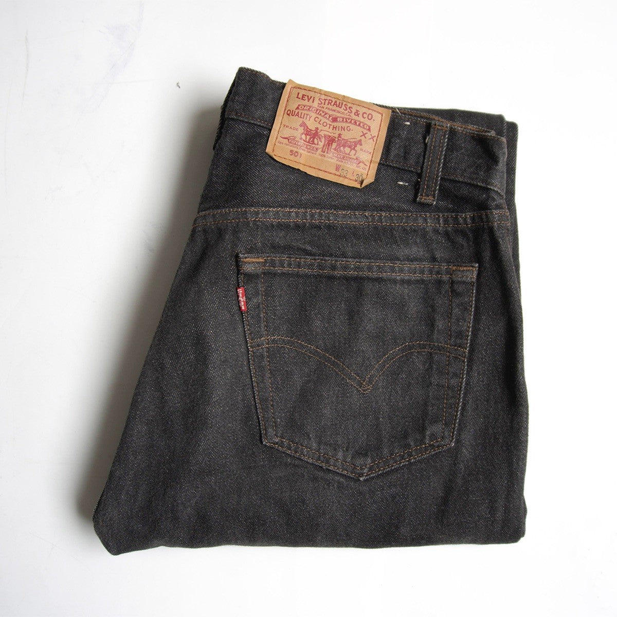 LEVI'S 80s 501 Pre-Dyed Black Denim Jeans Made in Size 33×30