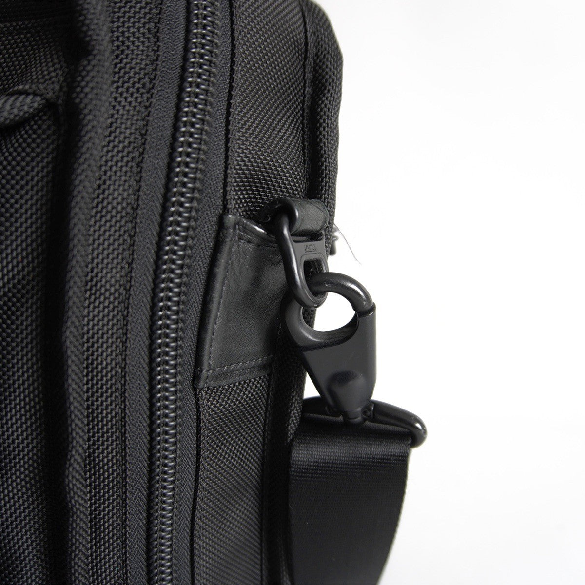 TUMI ALPHA2 2-Way Business Briefcase Black Size ONE SIZE