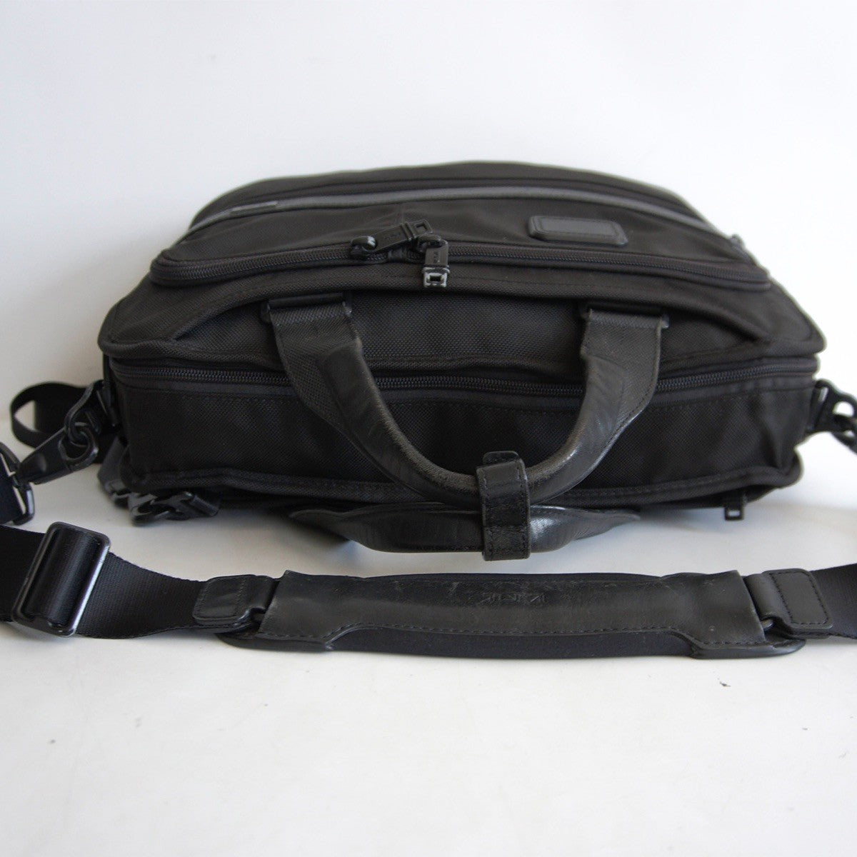 TUMI Alpha 2 Ballistic Nylon 3-Way Business Size ONE SIZE