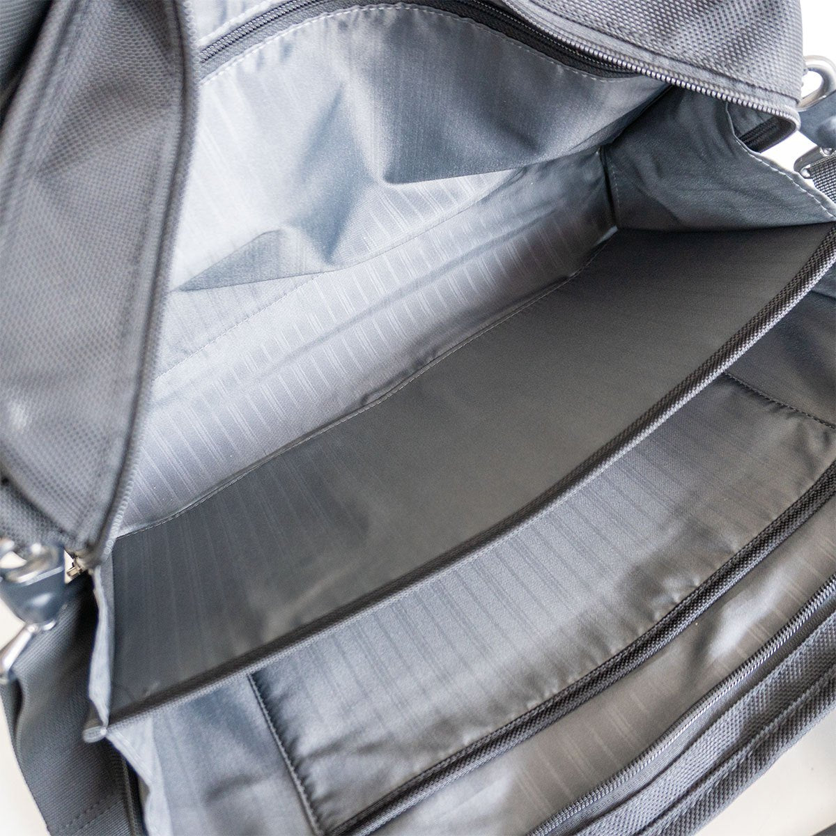 TUMI Alpha 2-Way Briefcase Black Size ONE SIZE