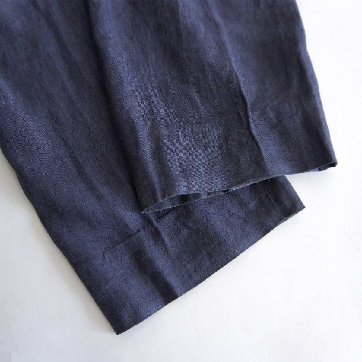 Gianni Versace 90s 3-Pleat Linen Slacks Navy Size 36