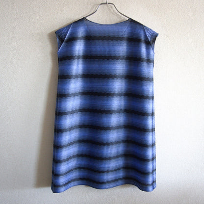 PLEATS PLEASE Horizontal Pleated Dress Size 5