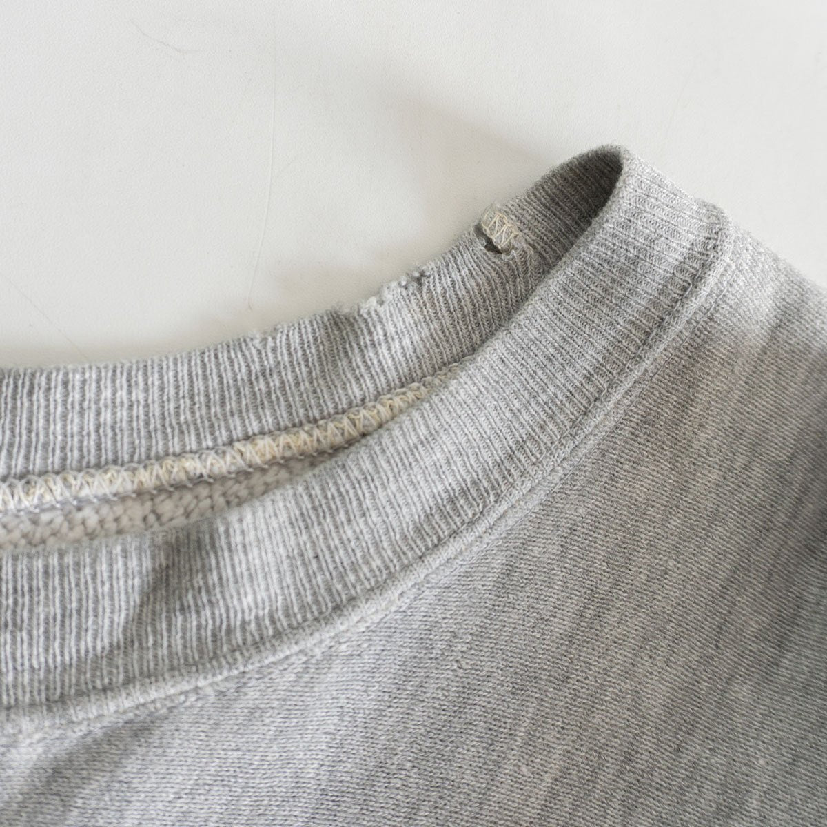 CHAMPION '70s USA Made Navy Reverse Weave Sweatshirt Size L