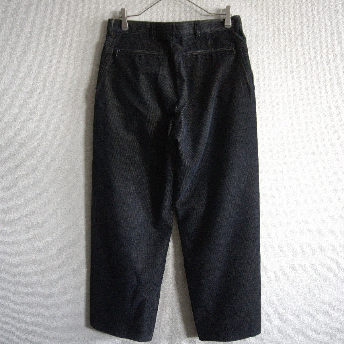 GIORGIO ARMANI Fine-Wale Corduroy Straight Slacks Size 34