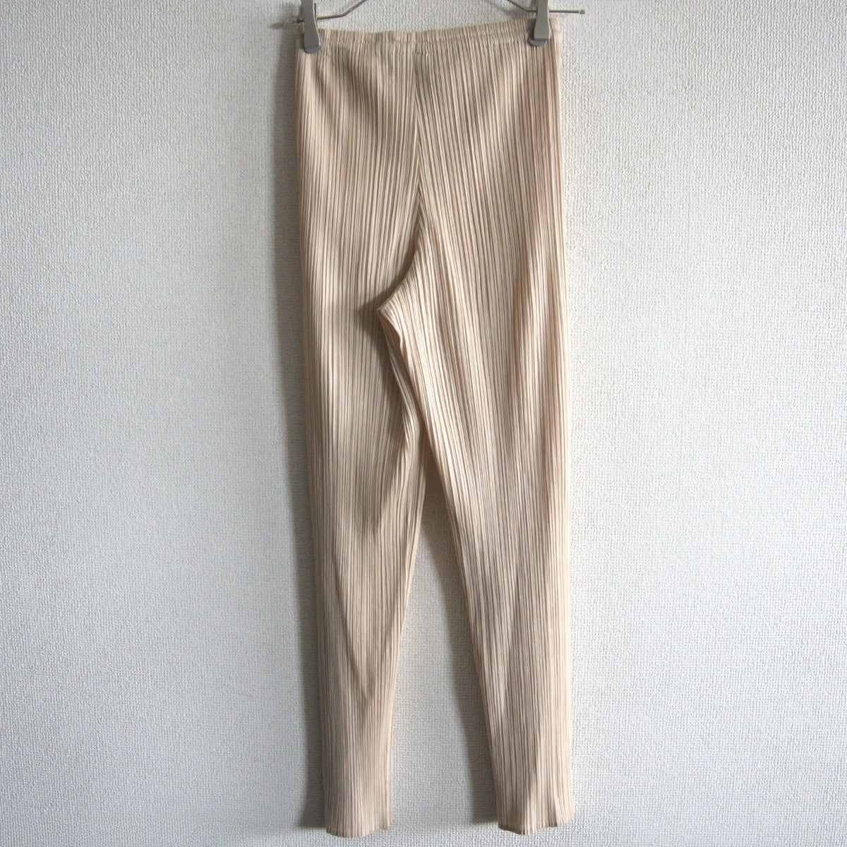 PLEATS PLEASE Classic Pleated Pants Size 32