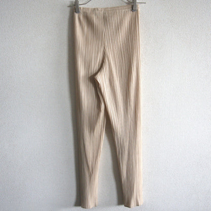 PLEATS PLEASE Classic Pleated Pants Size 32
