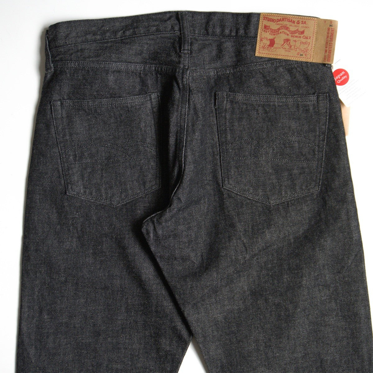 STUDIO D'ARTISAN D1826B 13oz Black Relaxed Tapered Size 34