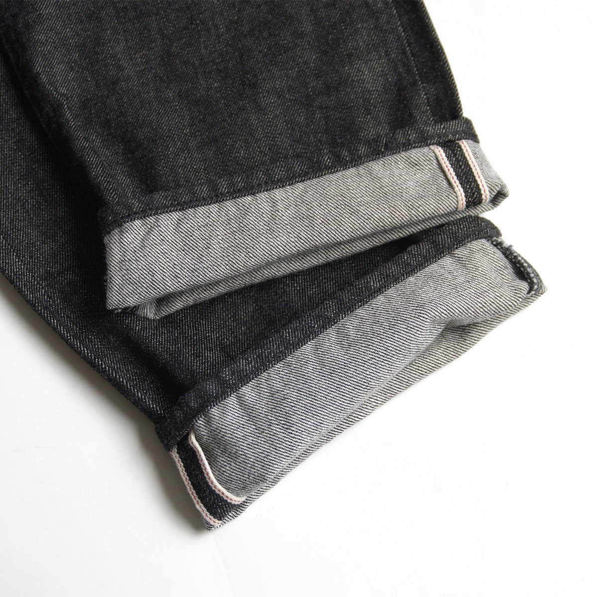 STUDIO D'ARTISAN D1826B 13oz Black Relaxed Tapered Size 34