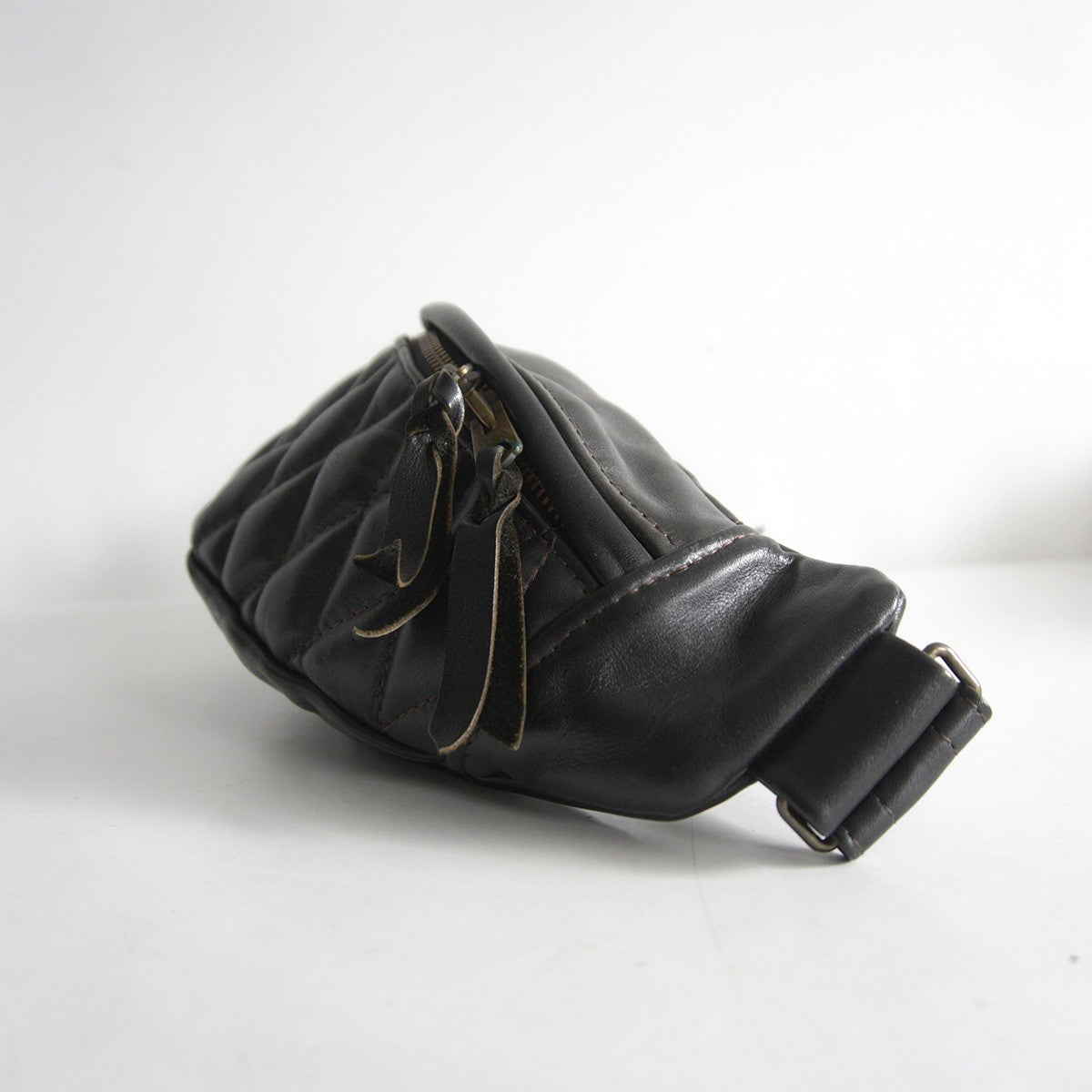 KADOYA HEAD FACTORY Black Leather Waist Bag Size ONE SIZE