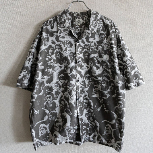 GOLD Woodstock Festival Print Open Collar Shirt Size L