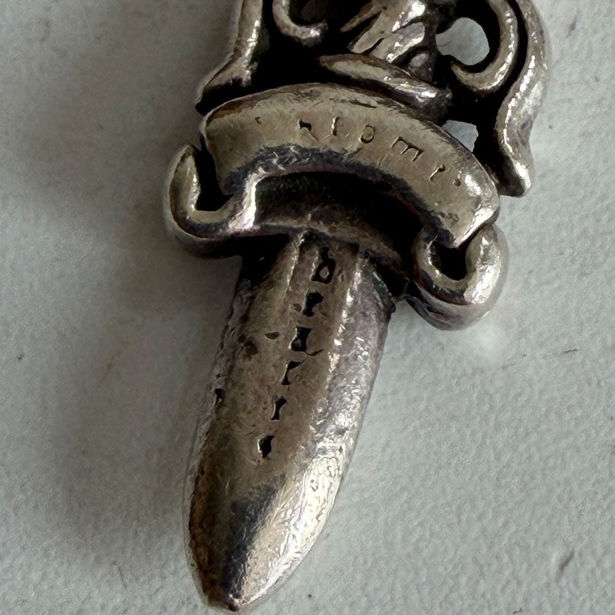 CHROME HEARTS #10 Dagger Top Silver Pendant