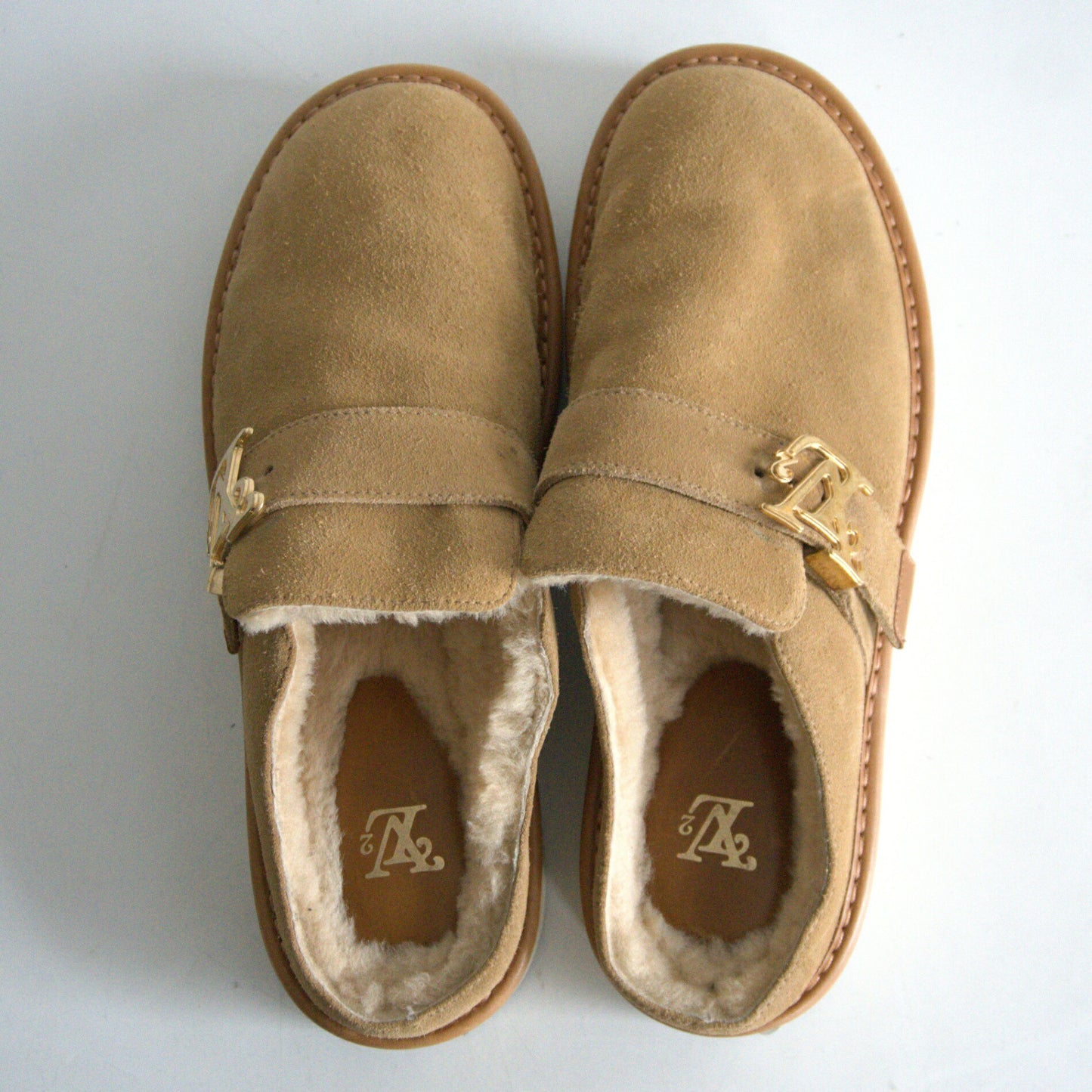 LOUIS VUITTON LV Cozzy Line Shearling Mule Size 9