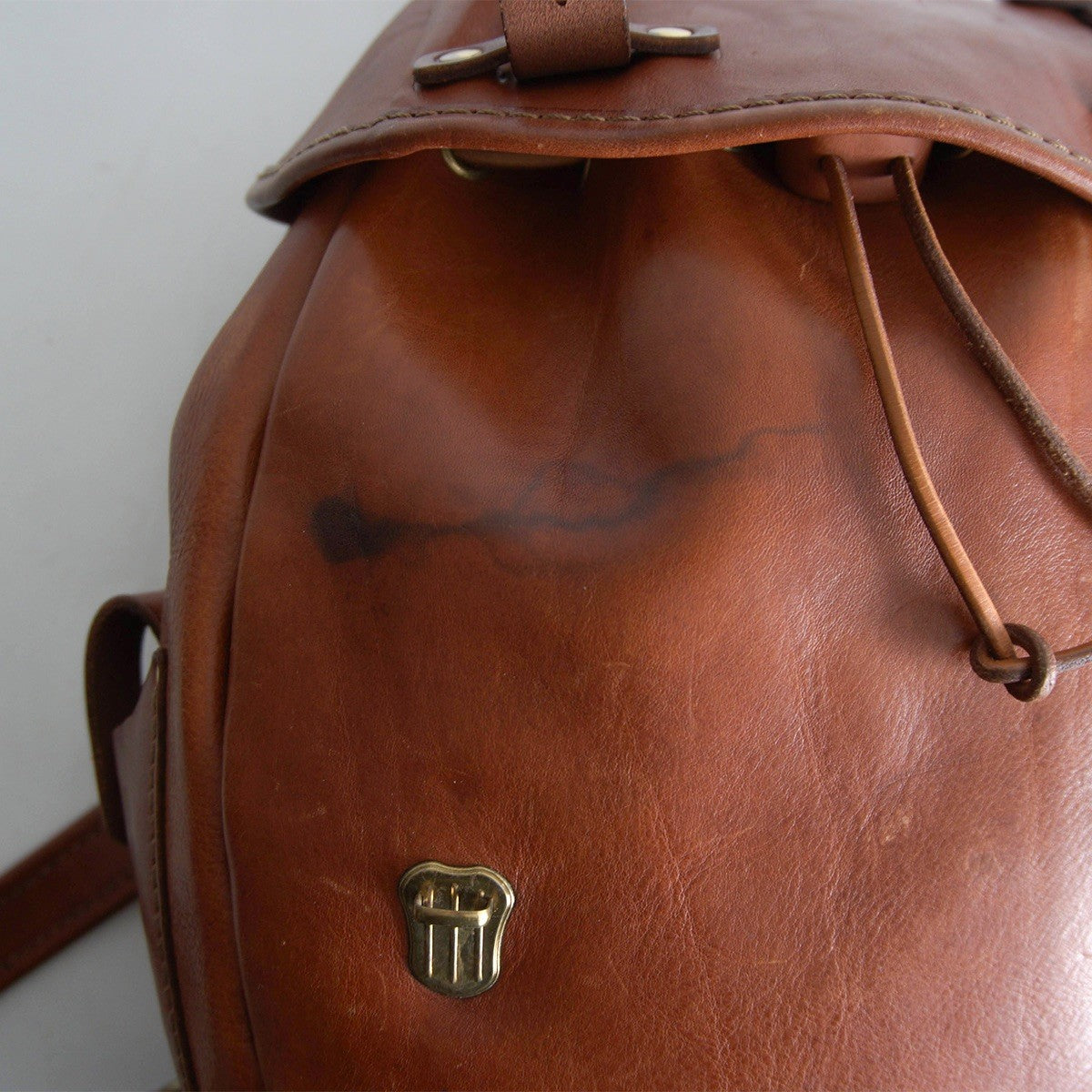 HERZ R-152 Half Flap Two Belt Backpack Brown Size ONE SIZE