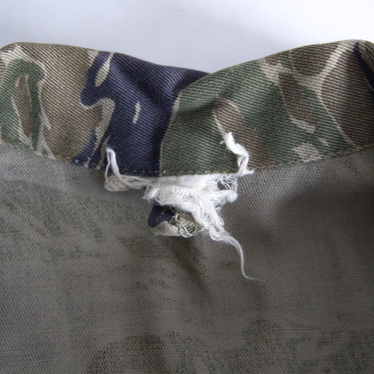 NAM 60s US Military Vietnam War Tiger Stripe Shirt Size S
