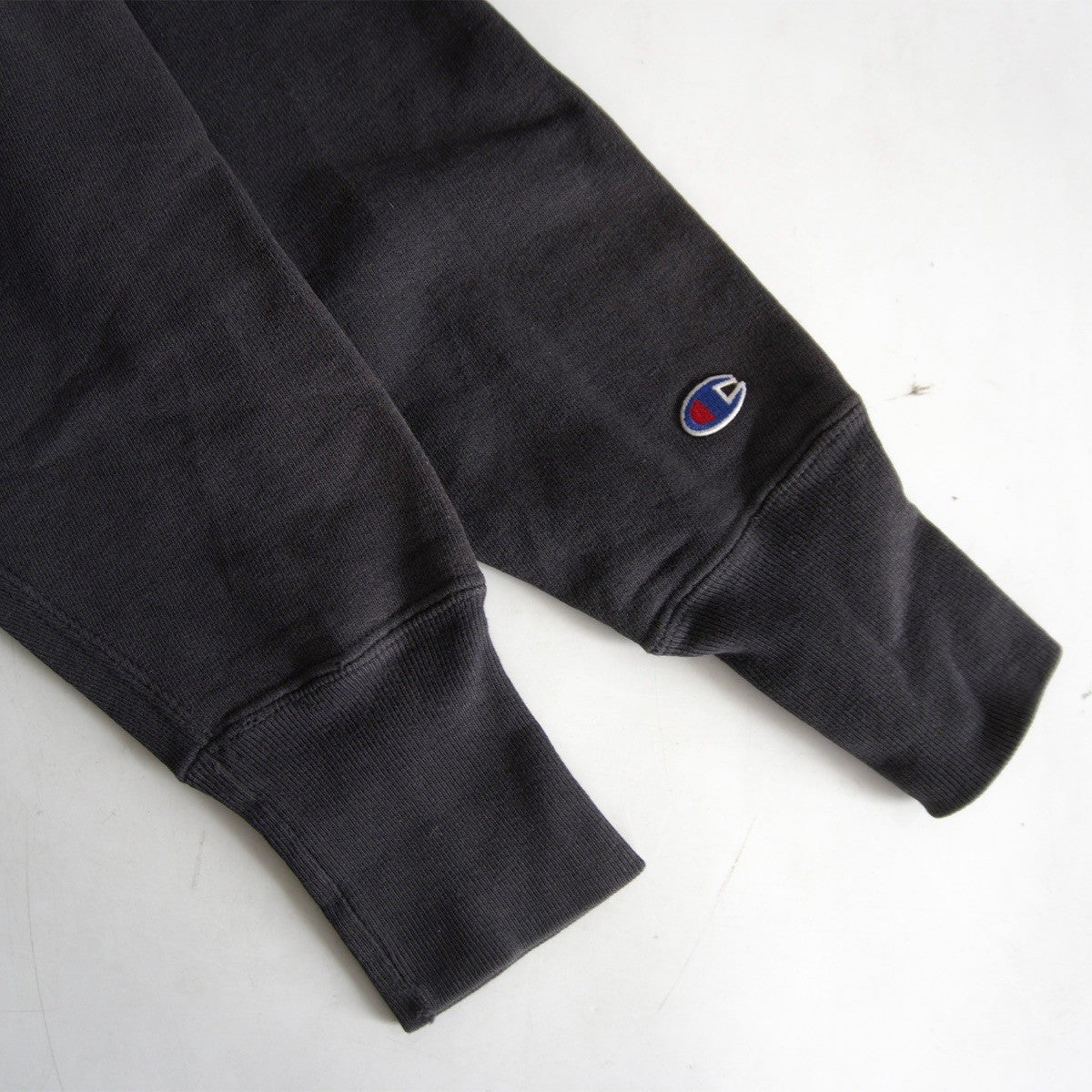 CHAMPION 90s Reverse Weave Black USA Hoodie Size M