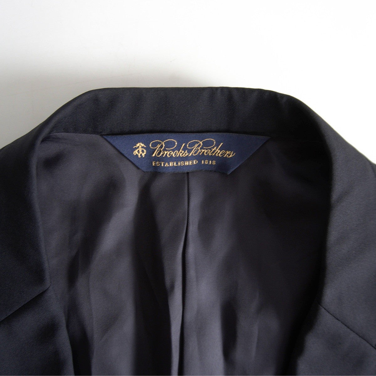 BROOKS BROTHERS Gold Button Navy Blazer Size 39REG