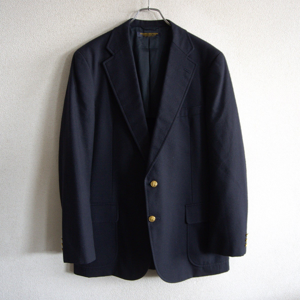 BROOKS BROTHERS Gold Button Navy Blazer Size YA8