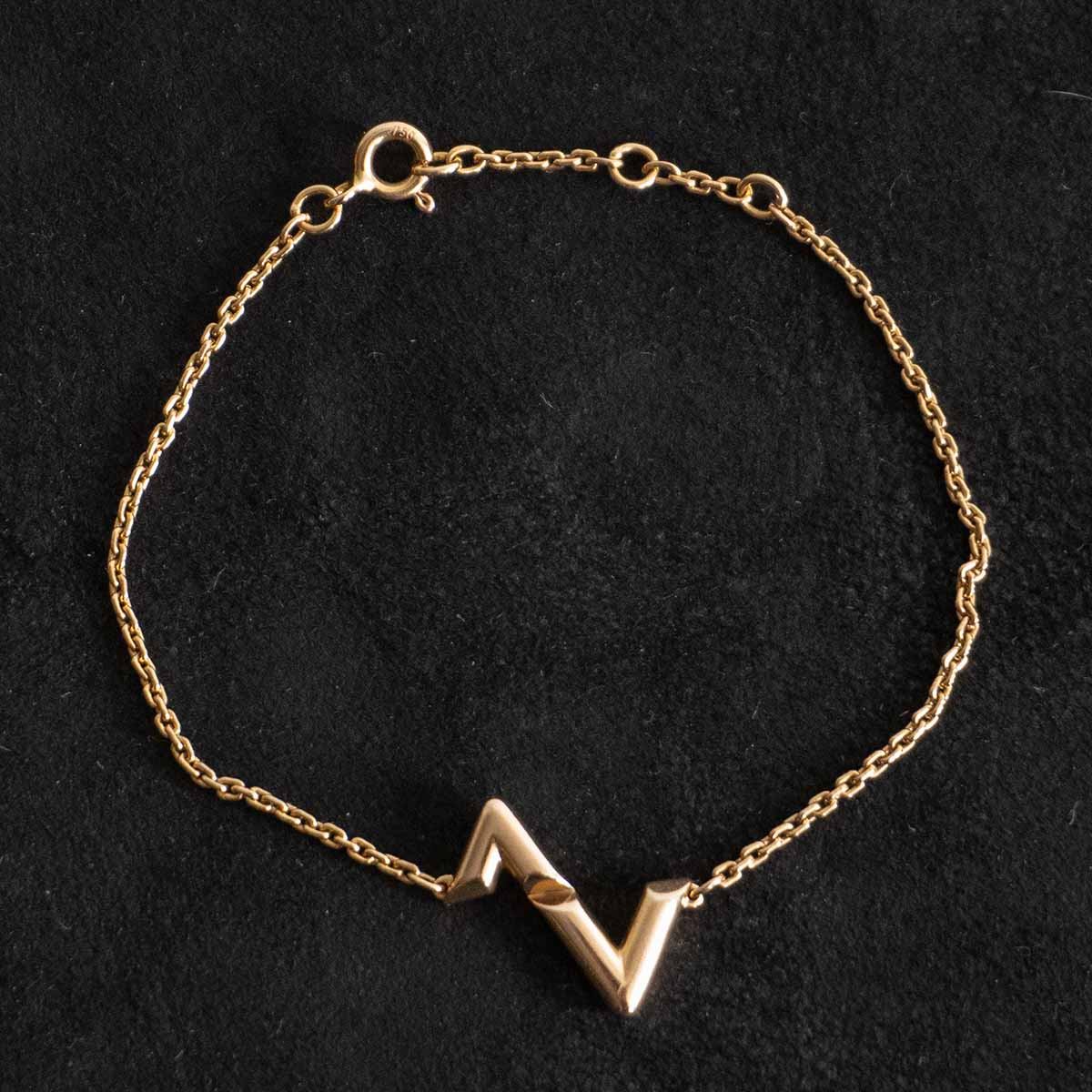 LOUIS VUITTON LV Volt Upside Down Bracelet 18K Gold