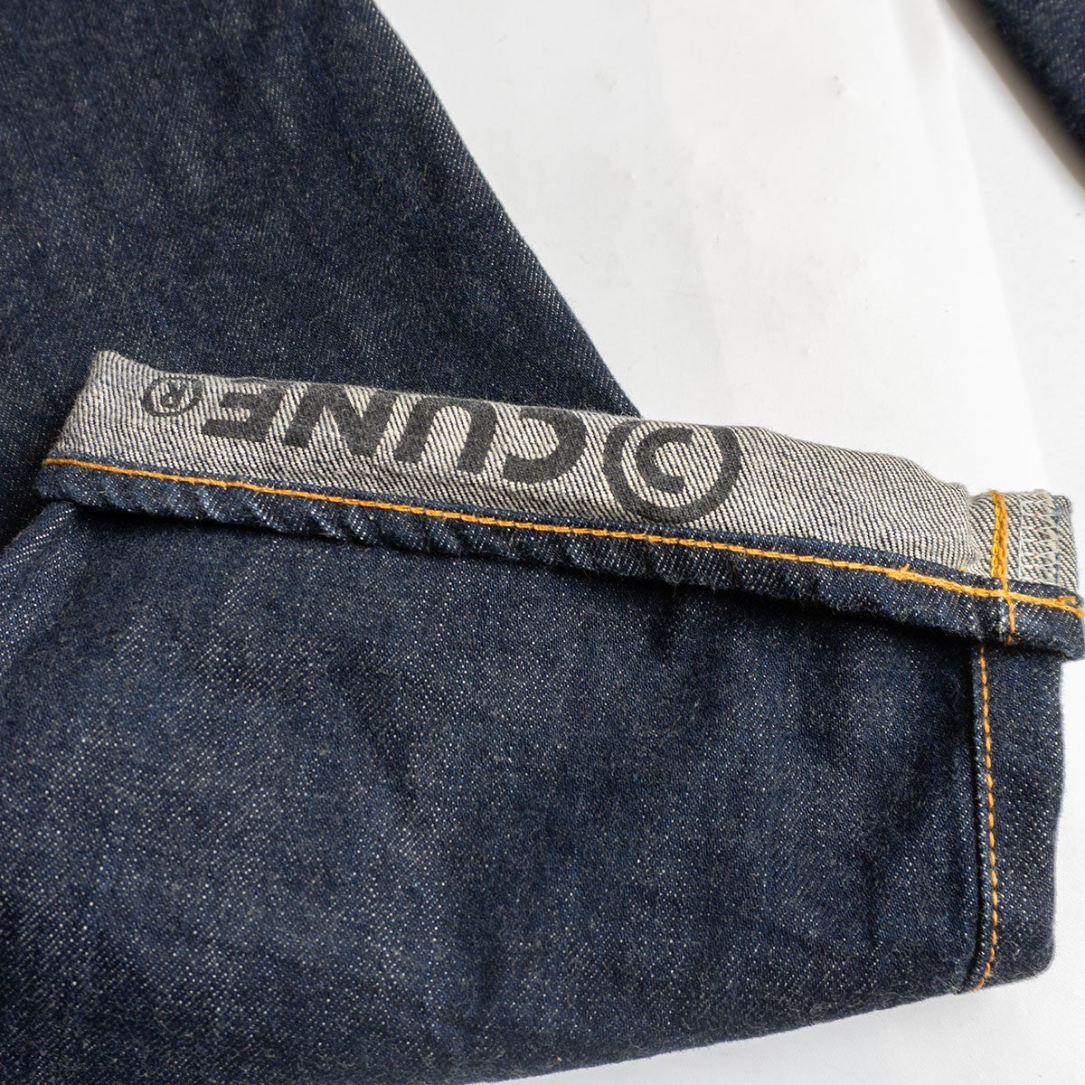 CUNE 5-Rabbit Graphic Denim Pants Size 36