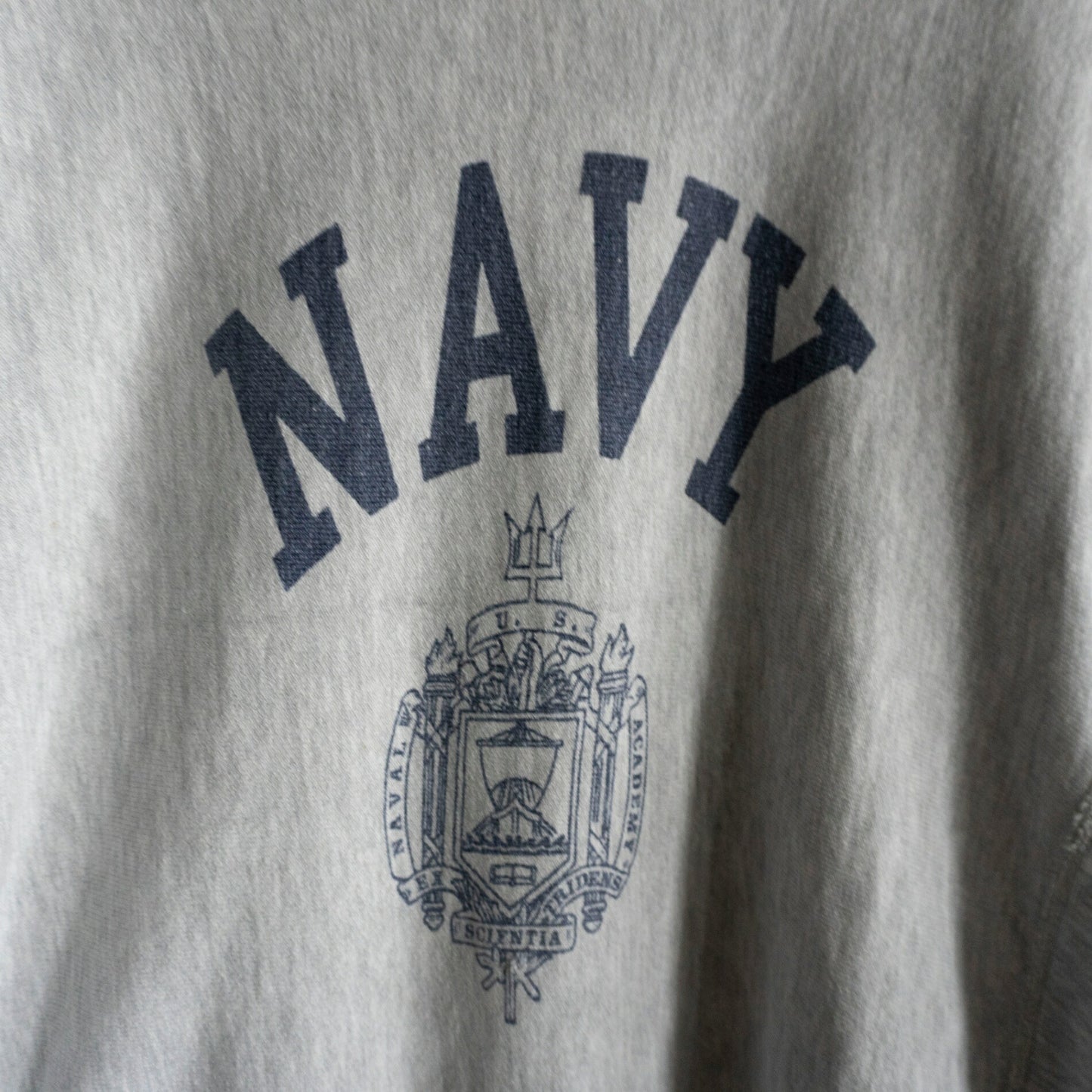 CHAMPION 80s USA-Made Navy Reverse Weave Sweatshirt Size L