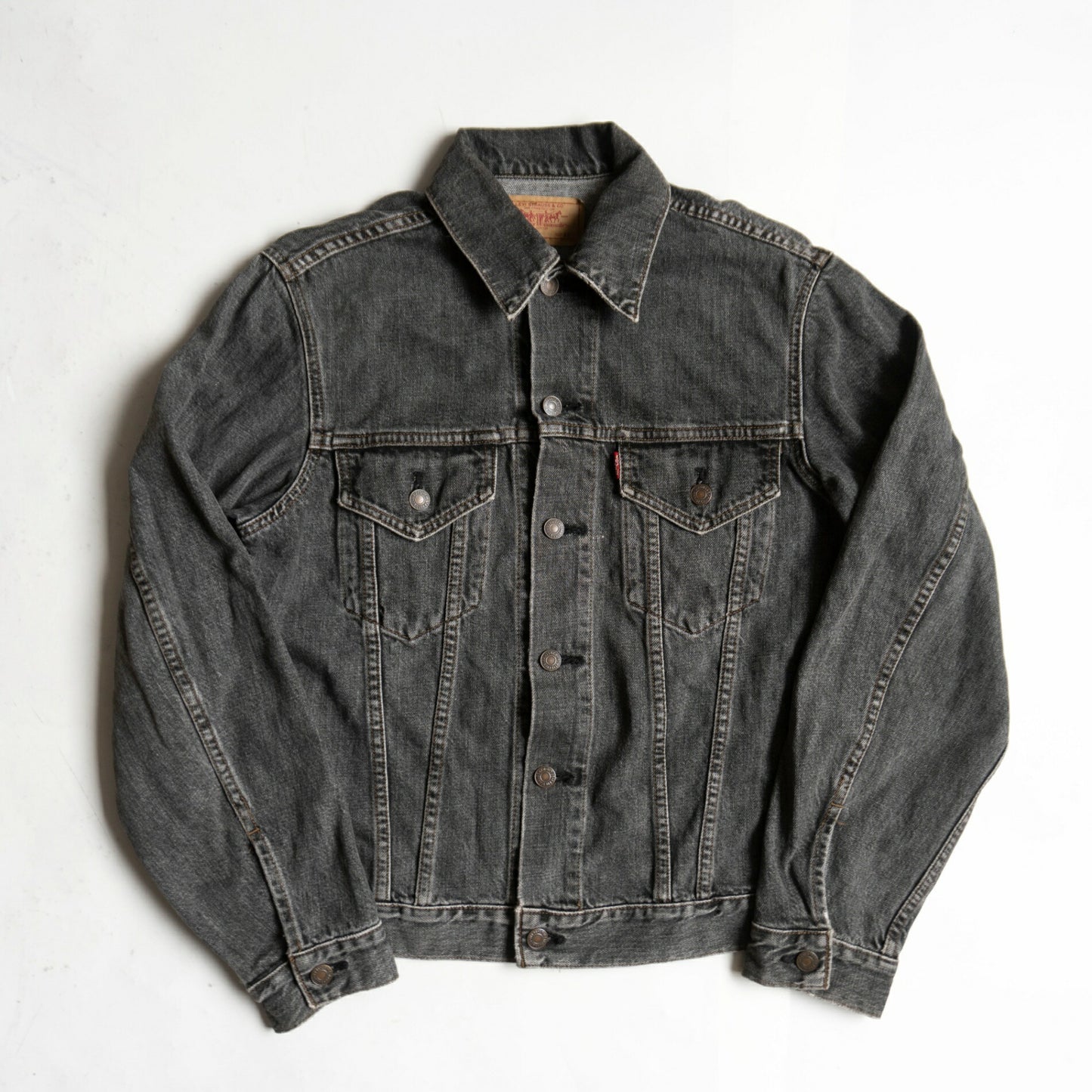 LEVI'S 90s 70505-0257 Pre-dyed Black Denim Jacket Size 38