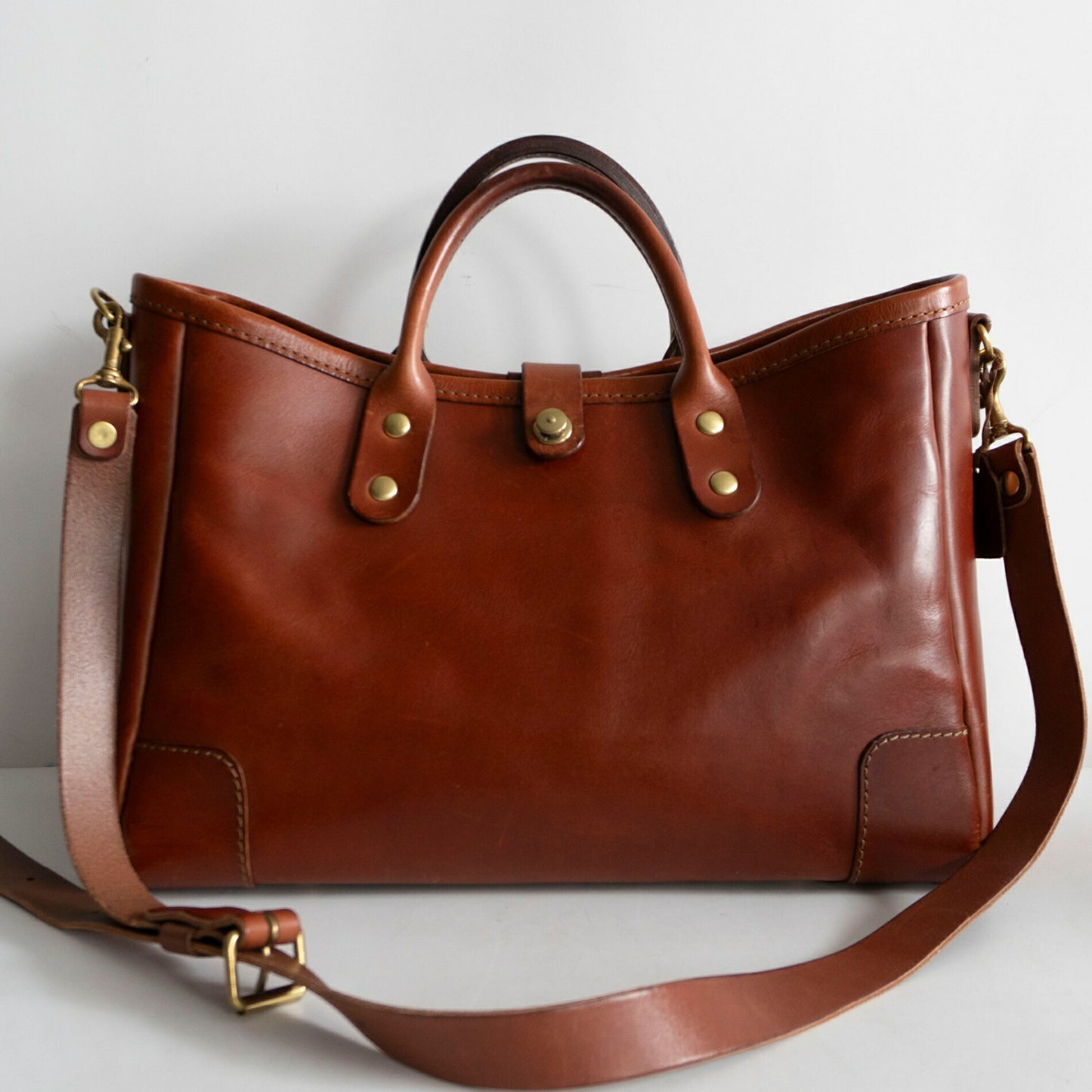 HERZ T-146 2-Way Horizontal Leather Tote Bag Size ONE SIZE