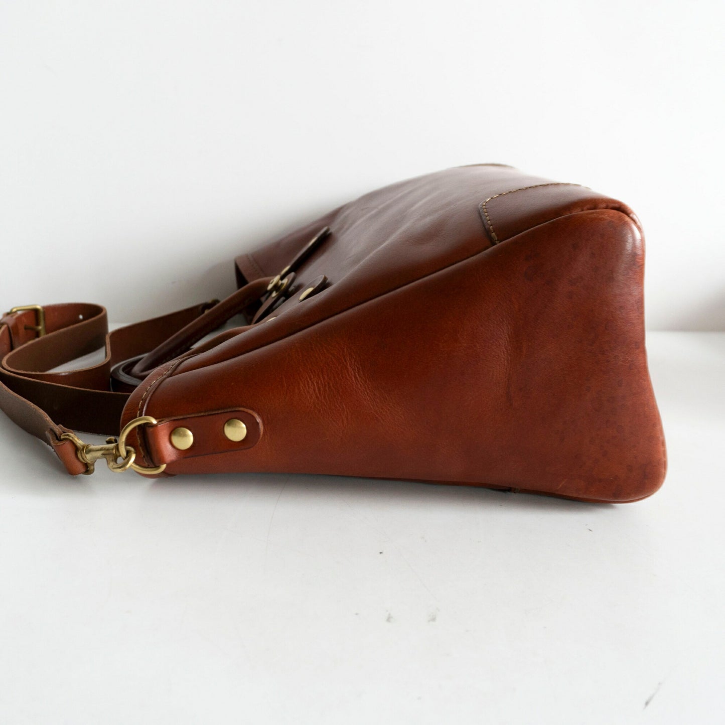 HERZ T-146 2-Way Horizontal Leather Tote Bag Size ONE SIZE