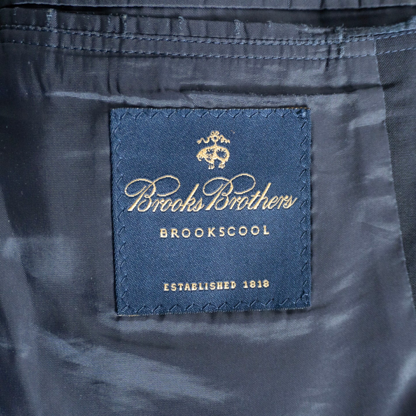 BROOKS BROTHERS Navy Blazer Gold Buttons Size 40R