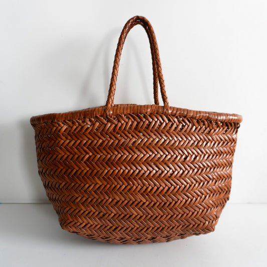 DRAGON Woven Leather Mesh Hand Bag Size ONE SIZE