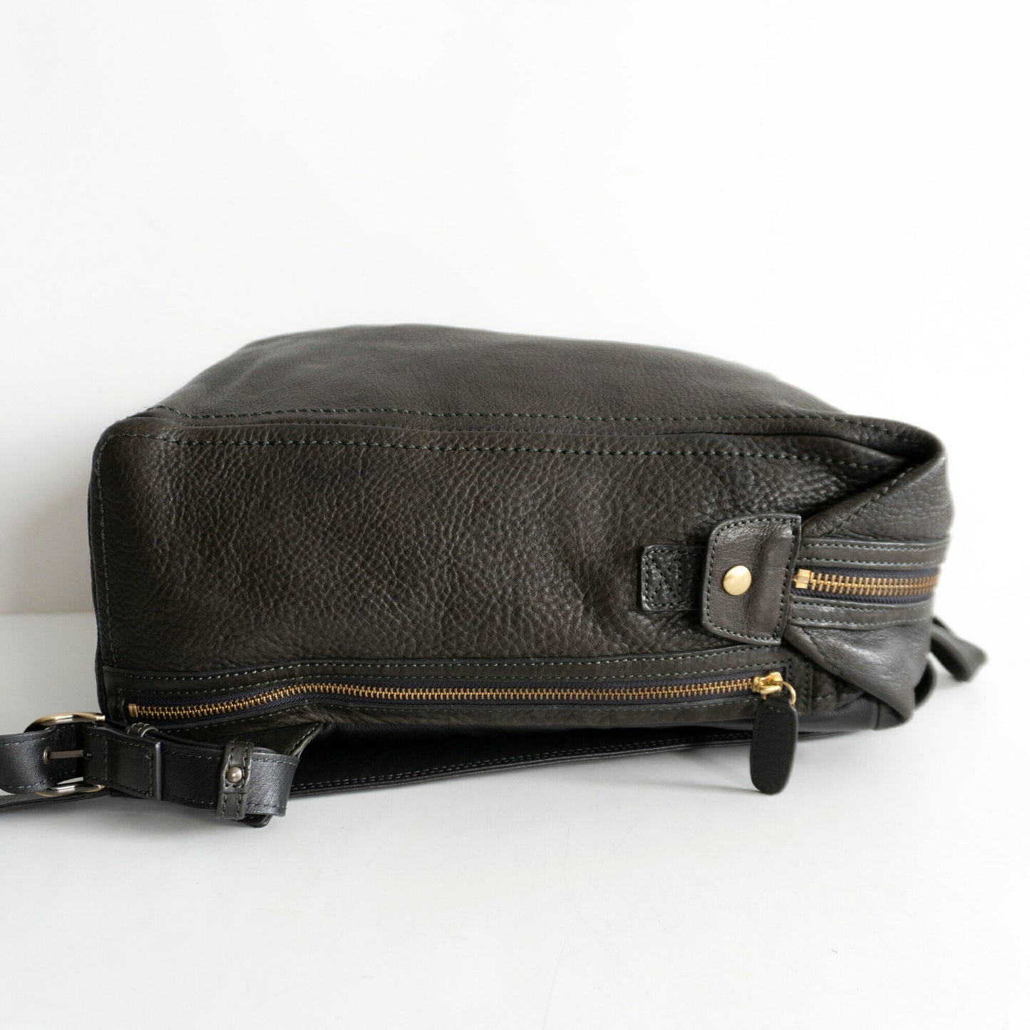 Tsuchiya Kaban Tone Oil Nume Leather Backpack Size ONE SIZE