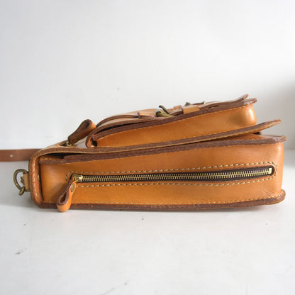HERZ Leather Front 3-Pocket 2-Way Bag Size ONE SIZE