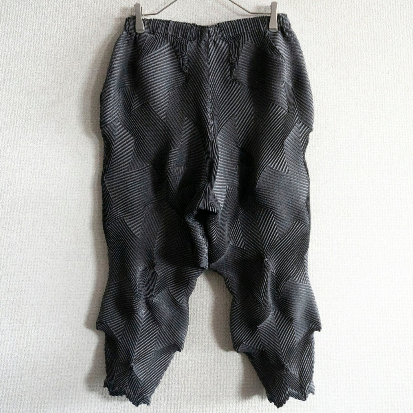 A-POC ISSEY MIYAKE Steam Stretch Pants Dark Gray Size 2
