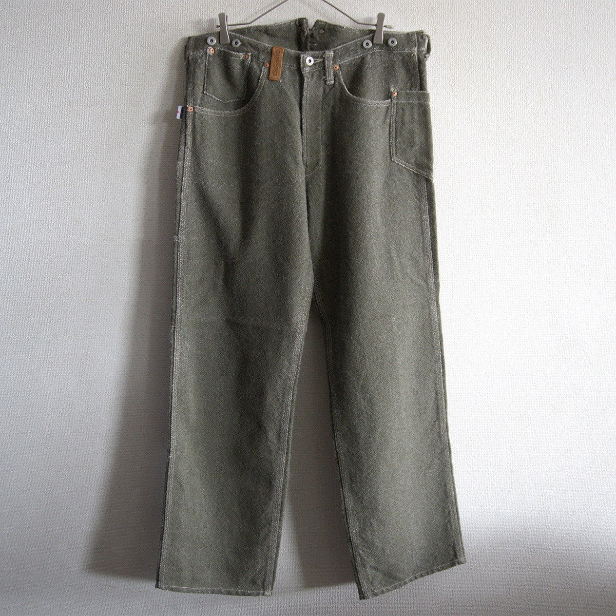STUDIO D'ARTISAN Leather Buckle Back Wool Size L(32)
