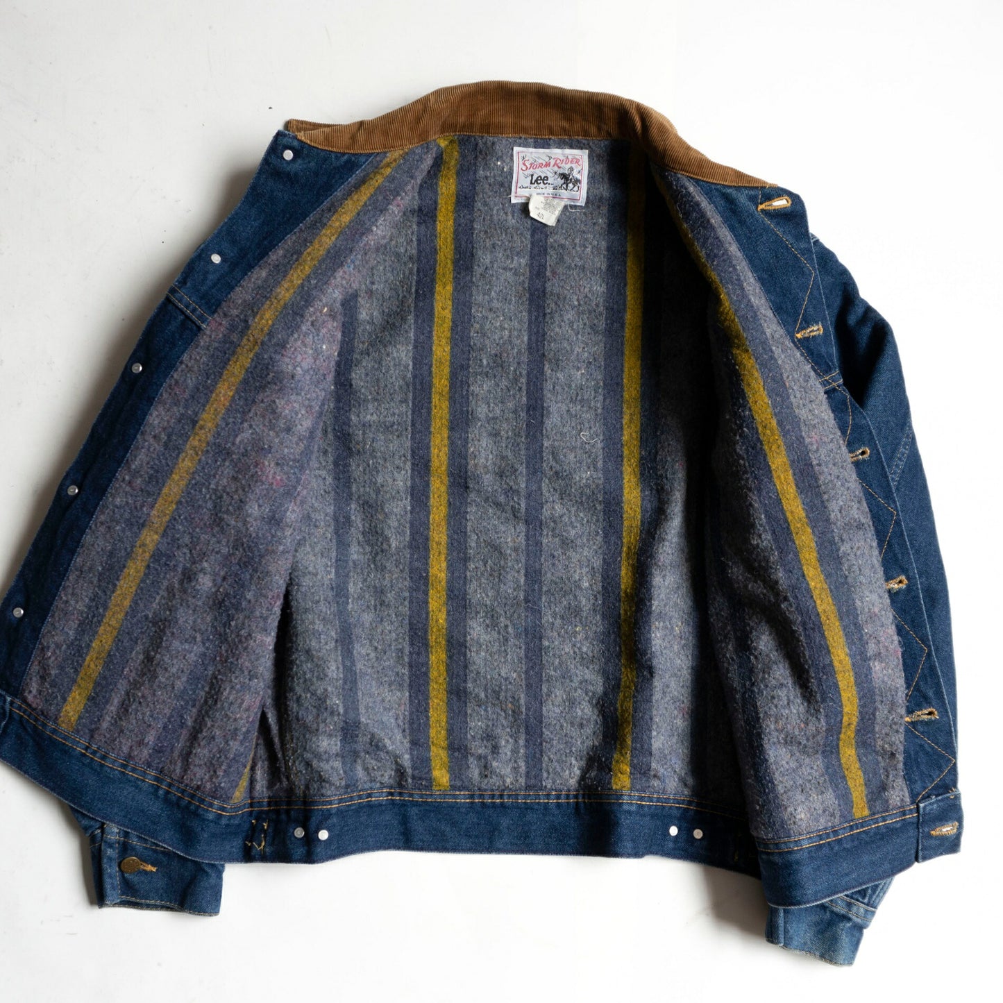 LEE 80s Storm Rider Blanket Lined Denim Jacket Size 42L