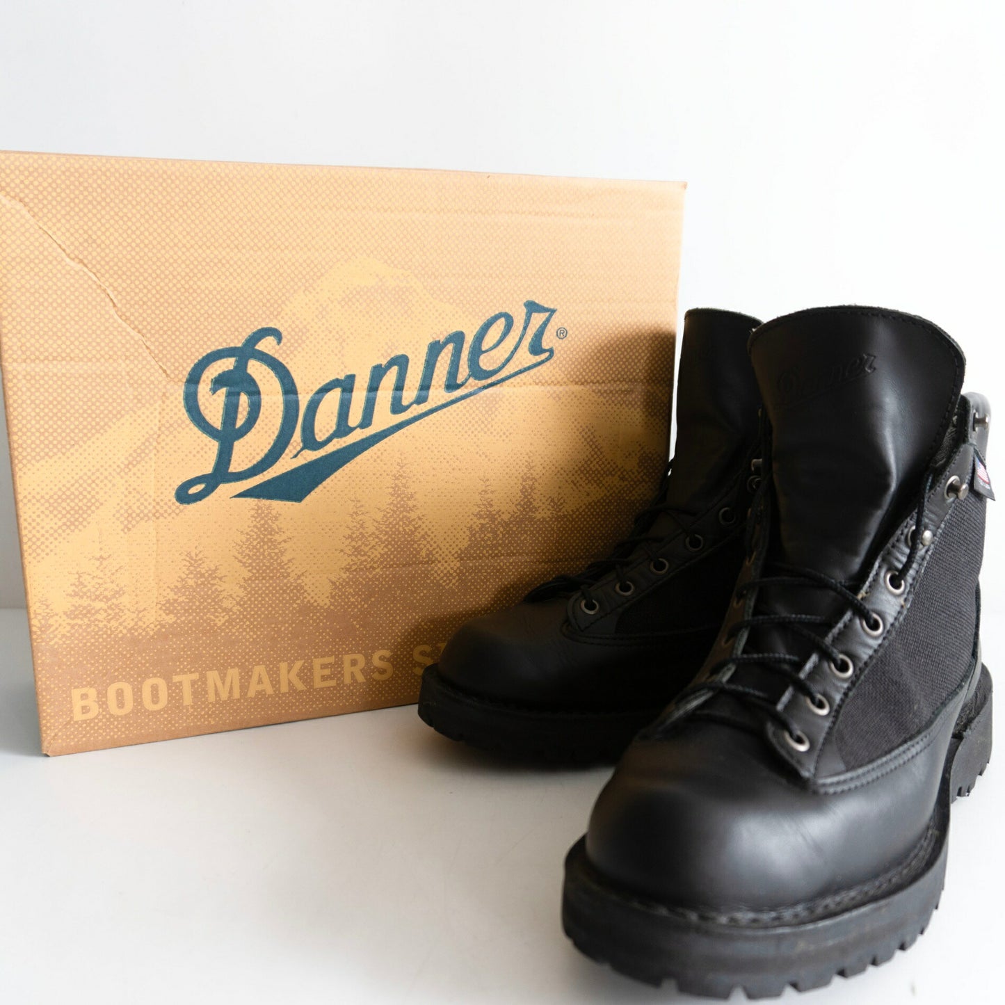 USA Danner Light 31400X Trekking Boots Size 9.5