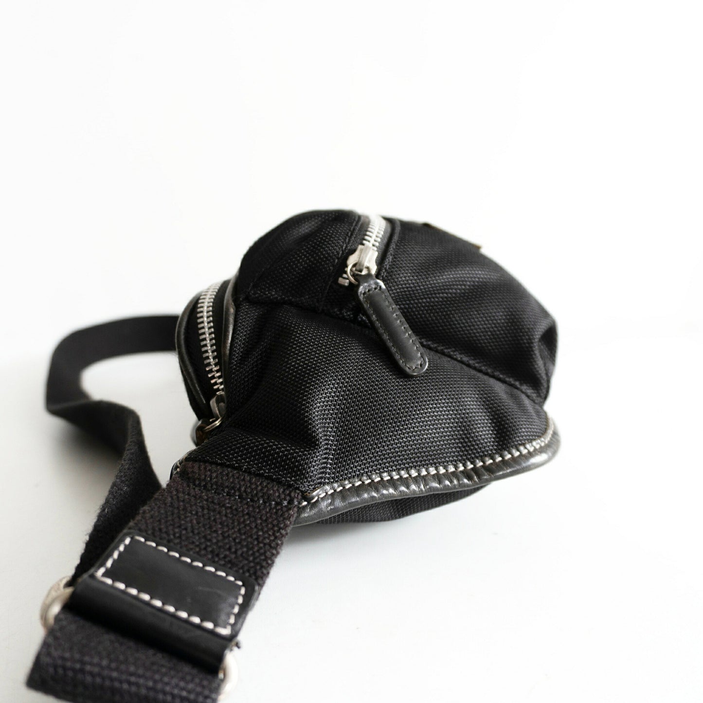 FELISI 799/3 Ballistic Nylon & Leather Size W33×H17×D8CM