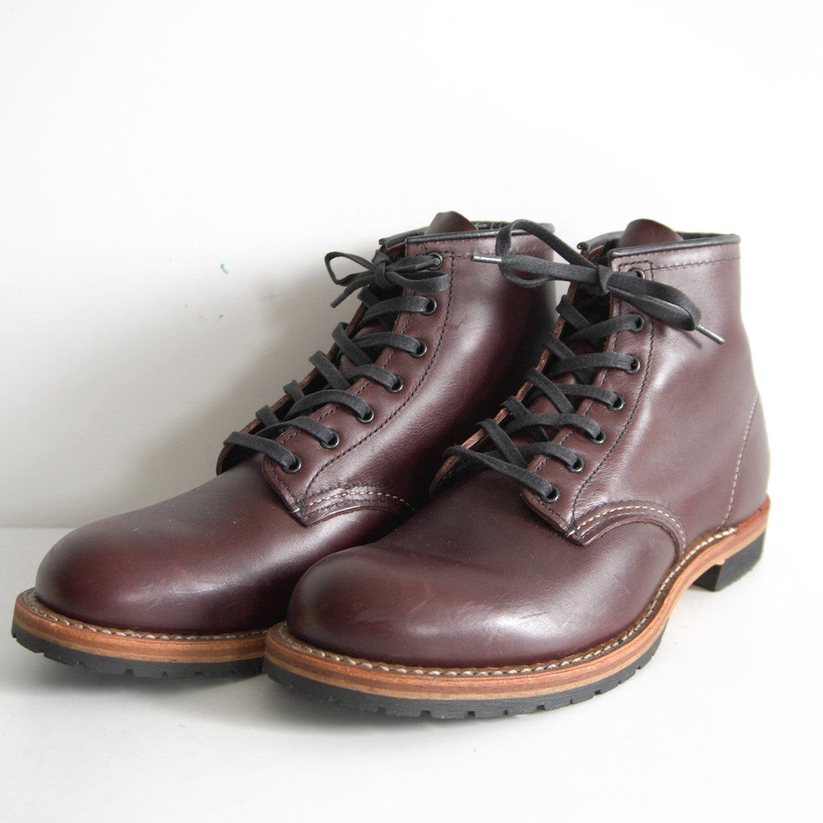 REDWING 9011 Beckman Round Boots Black Cherry Size 8