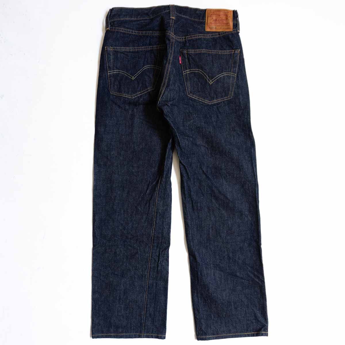 LEVI'S VINTAGE CLOTHING 47501 501XX Indigo Jeans Size 32×36