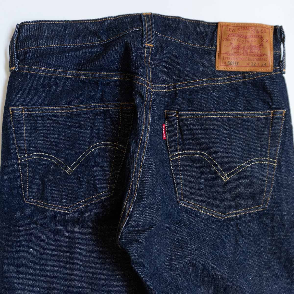 LEVI'S VINTAGE CLOTHING 47501 501XX Indigo Jeans Size 32×36