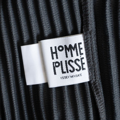 HOMME PLISSE ISSEY MIYAKE Gray Short Pleated Shirt Size 4