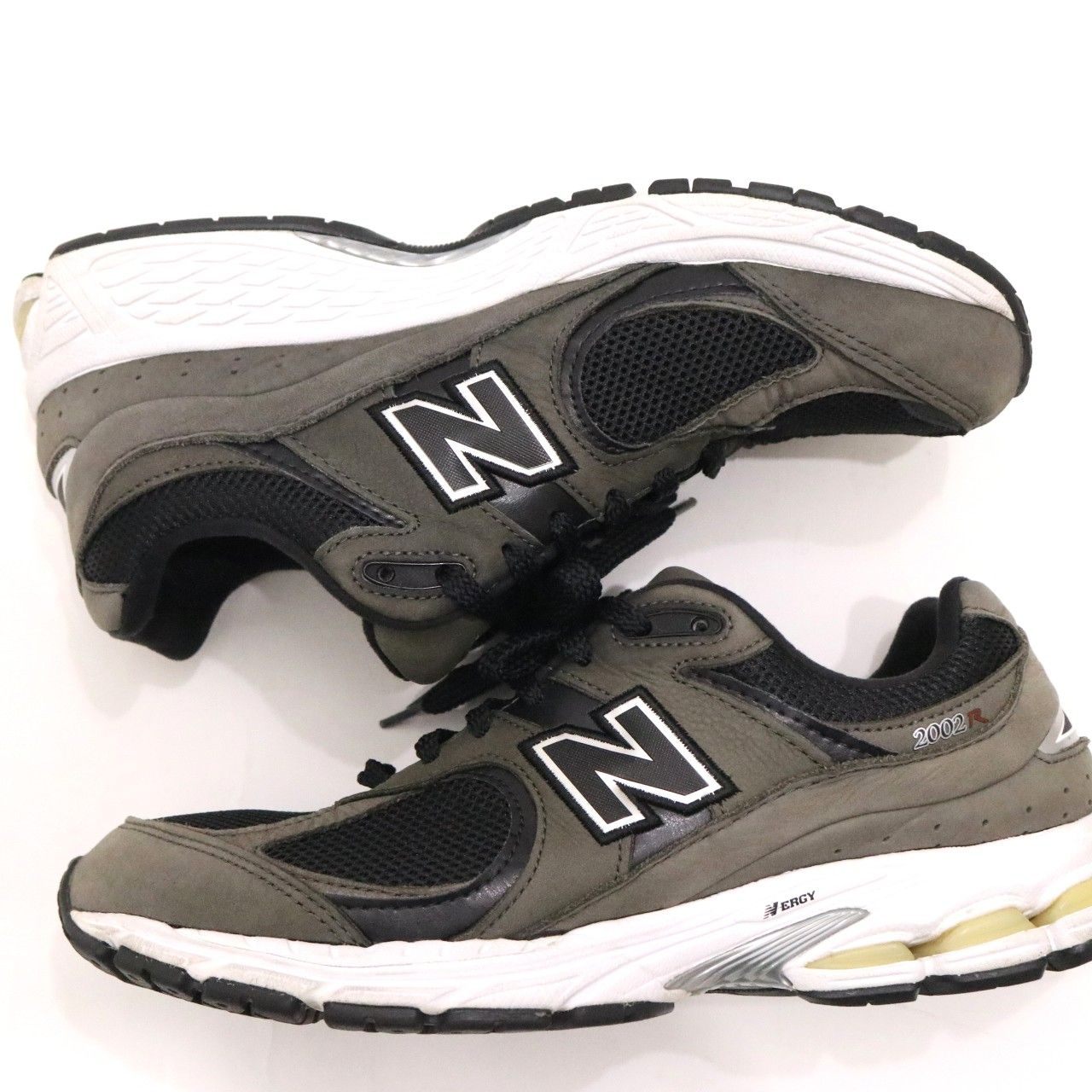 NEW BALANCE ML2002RB Sneakers Khaki Black Size 27.0cm