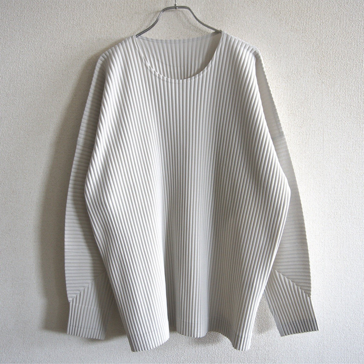 HOMME PLISSE ISSEY MIYAKE Pleated Wide Light Gray Size 3