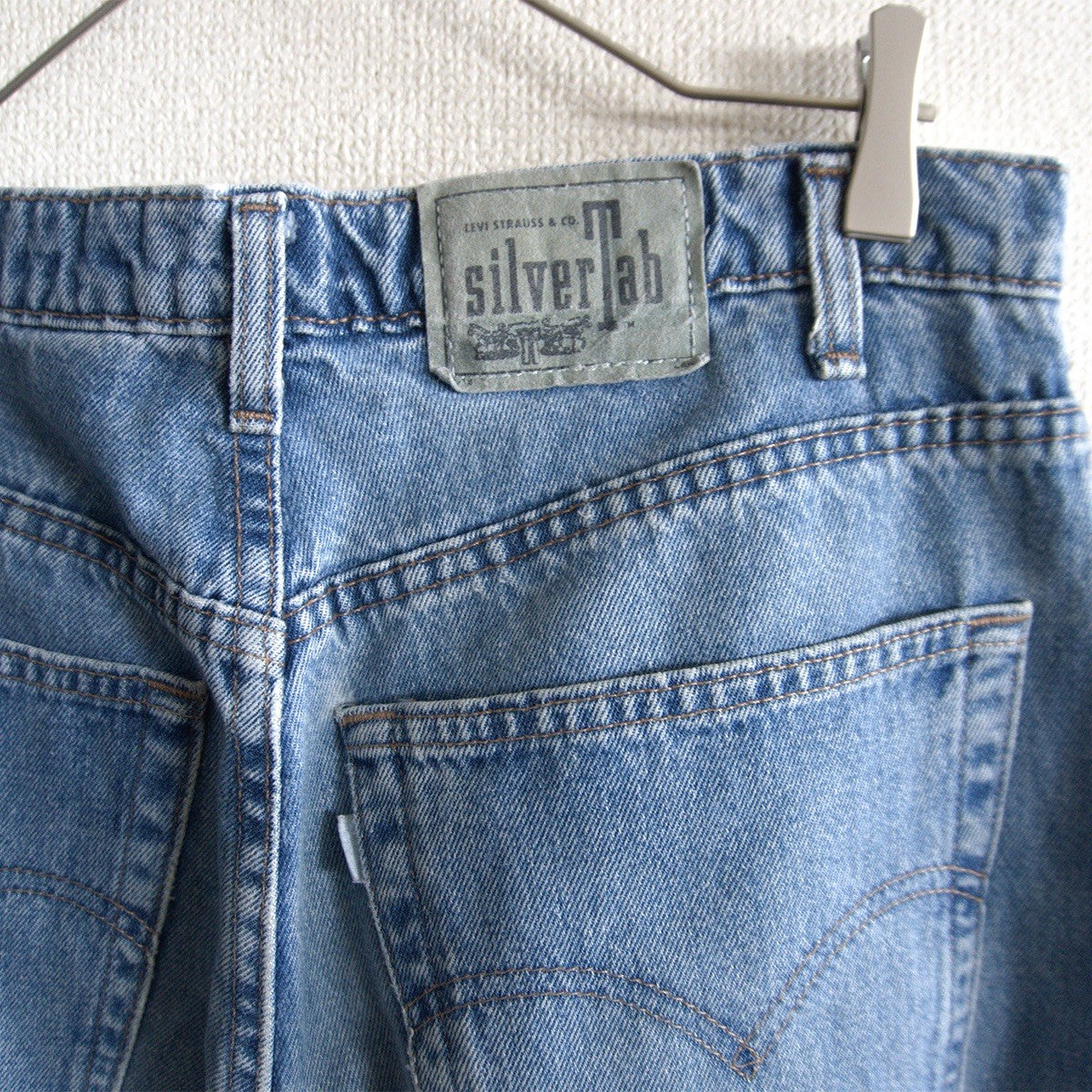 LEVI'S Silver Tab 00s 567 Loose Wide Jeans Size 33x32 Size 33×32